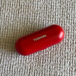 Toshiba Vibrant Red Capsule Case earbuds
